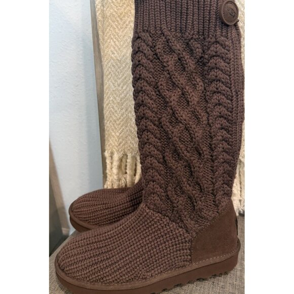 UGG Australia Women's Size 8 Classic Cardi Cable Knit Boots Dark Brown - Picture 4 of 14